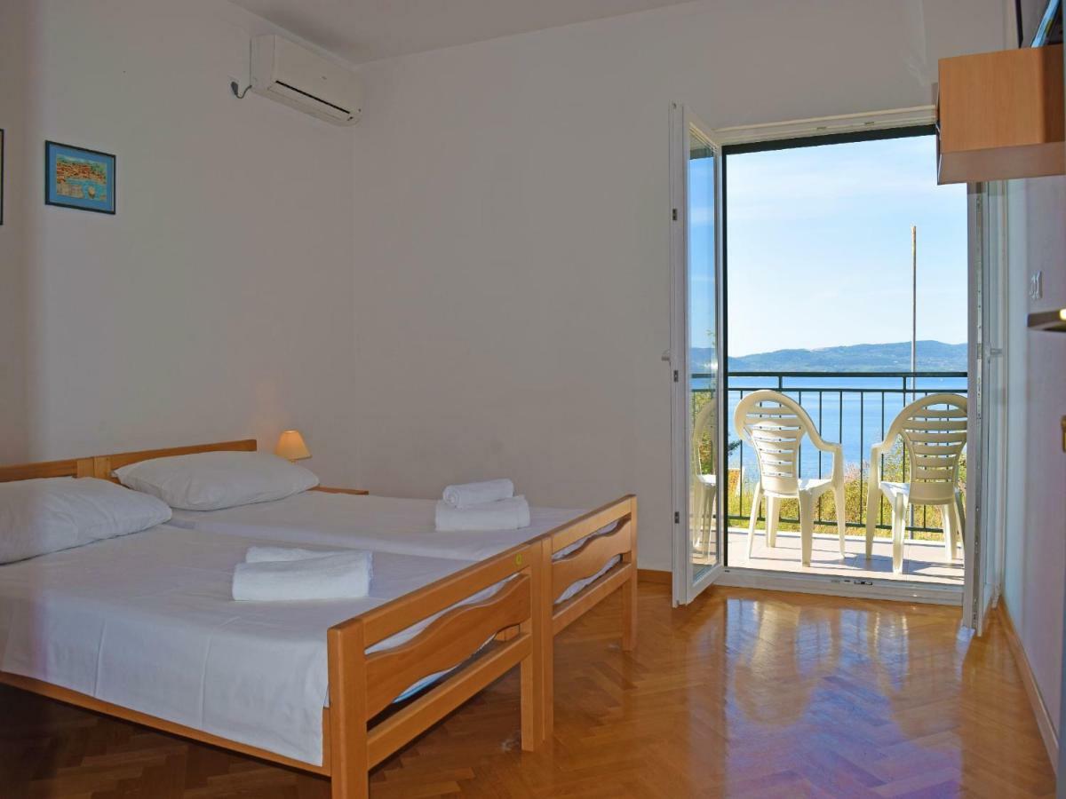 Apartments Buljan Brela Extérieur photo